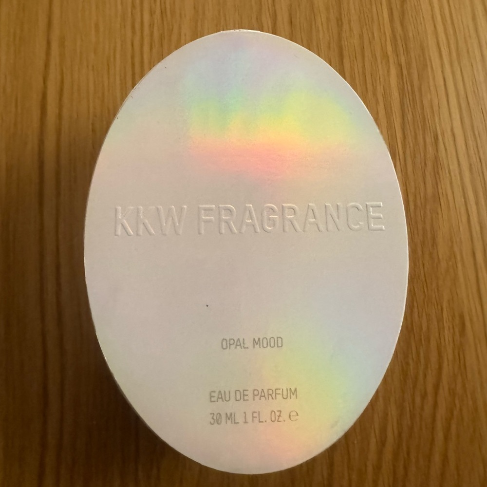 KKW Fragrance Opal Mood
